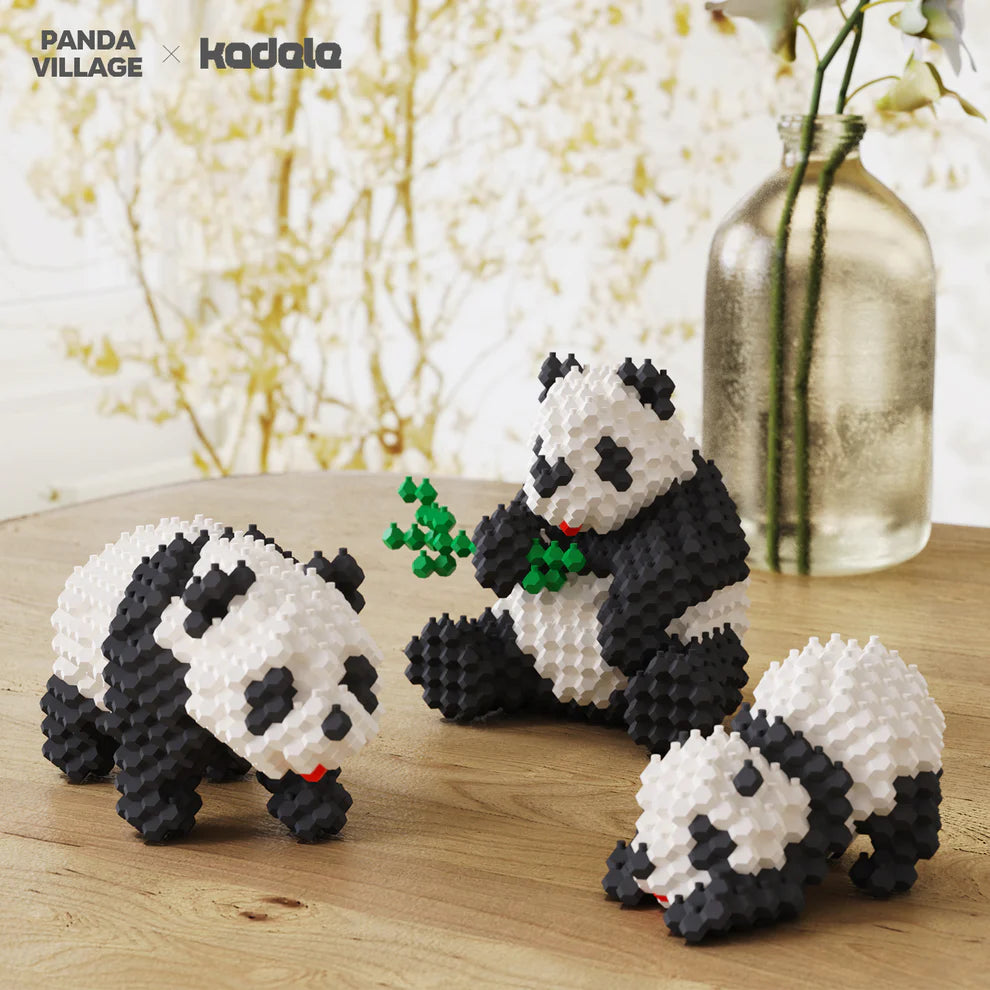 KADELE Panda Building Animal Sets, Extremely Challenging STEM Building Blocks Decor for Adults Kids, Micro 3D Educational Toys for Boys Girls Ages 12 and Up, Panda Village (917 Pieces)